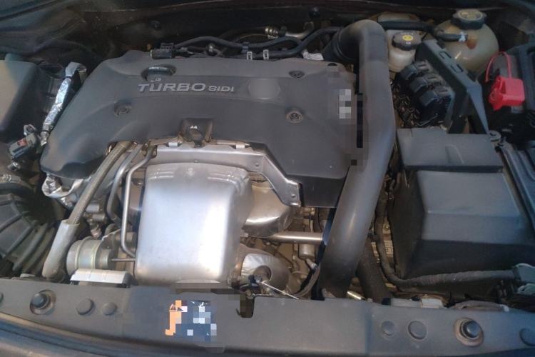 Used Buick LaCrosse 2018 28T Luxury Model Engine Bay