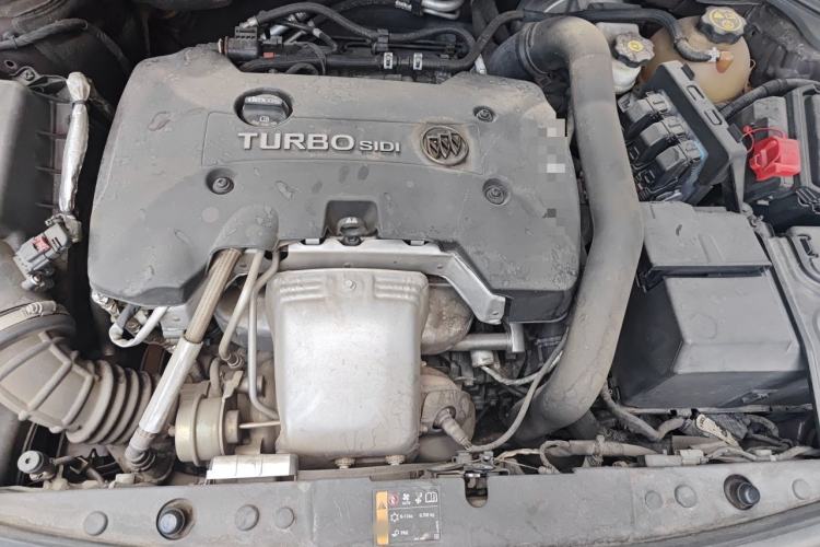 Used Buick LaCrosse 2018 28T Elite Edition Engine Bay