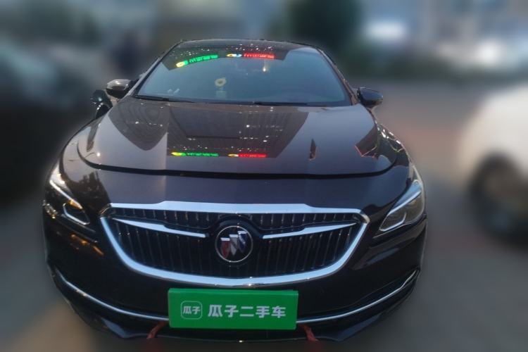 Used Buick LaCrosse 2018 28T Luxury Model Front