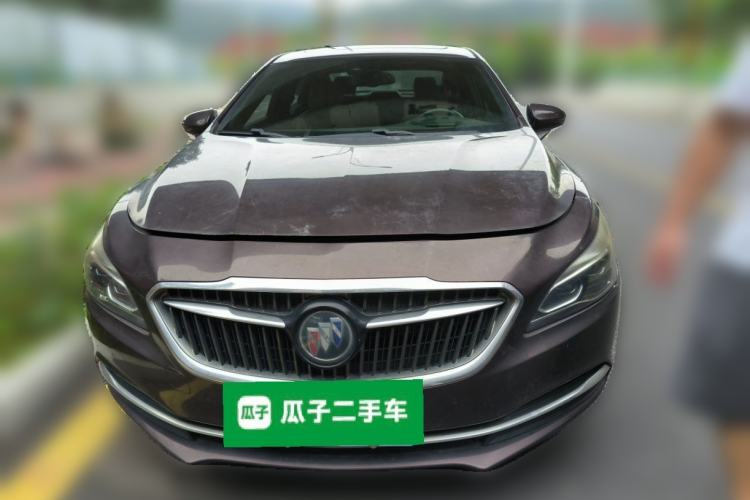 Used Buick LaCrosse 2018 28T Luxury Model Front