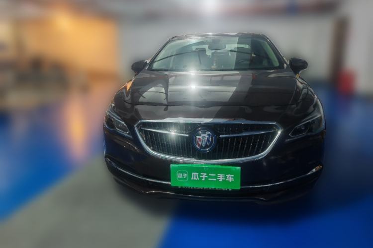 Used Buick LaCrosse 2018 30H Elite Edition Front