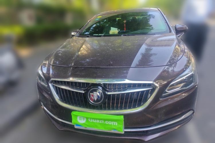 Used Buick LaCrosse 2018 28T Luxury Model Front