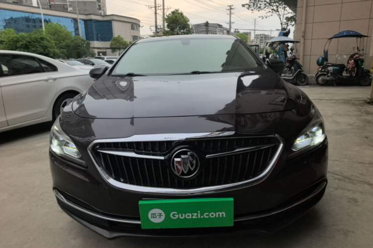 Used Buick LaCrosse 2018 20T Elite Edition Front