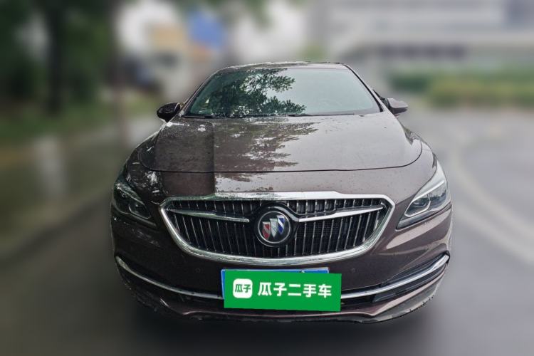 Used Buick LaCrosse 2018 28T Luxury Model Front