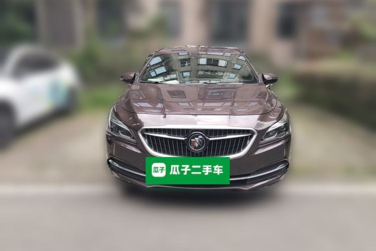 Used Buick LaCrosse 2018 28T Luxury Model Front