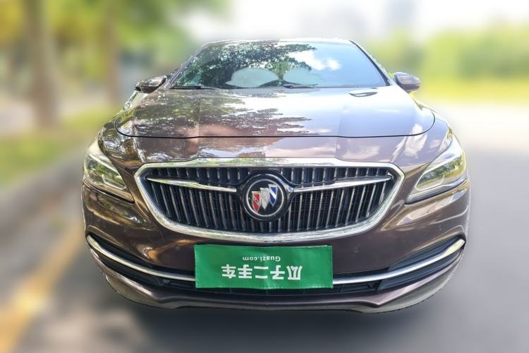 Used Buick LaCrosse 2018 28T Luxury Model Front