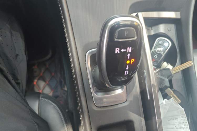 Used Buick LaCrosse 2018 20T Elite Edition Gear Lever