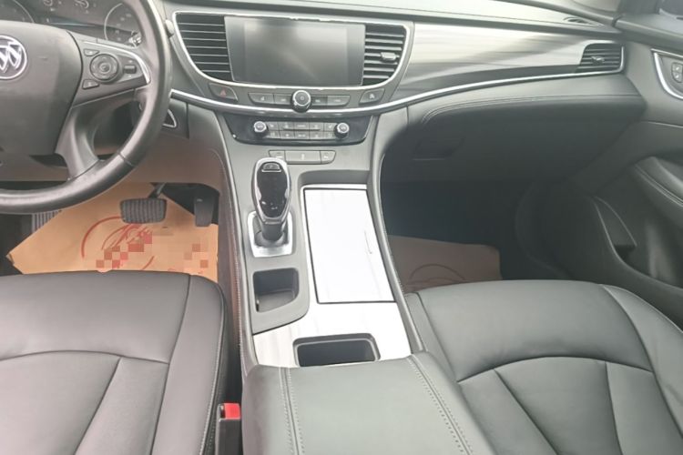 Used Buick LaCrosse 2018 20T Elite Edition Gear Lever