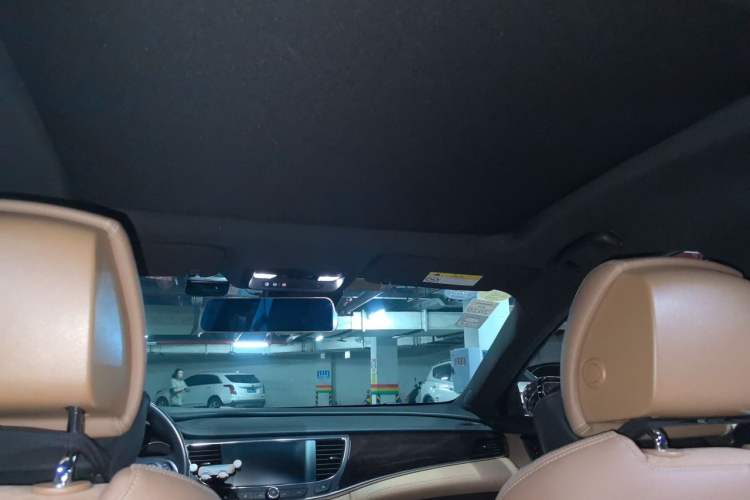 Used Buick LaCrosse 2018 28T Luxury Model Headliner