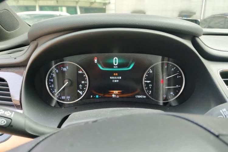 Used Buick LaCrosse 2018 28T Luxury Model Instrument Cluster