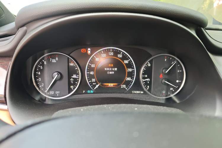 Used Buick LaCrosse 2018 28T Luxury Model Instrument Cluster