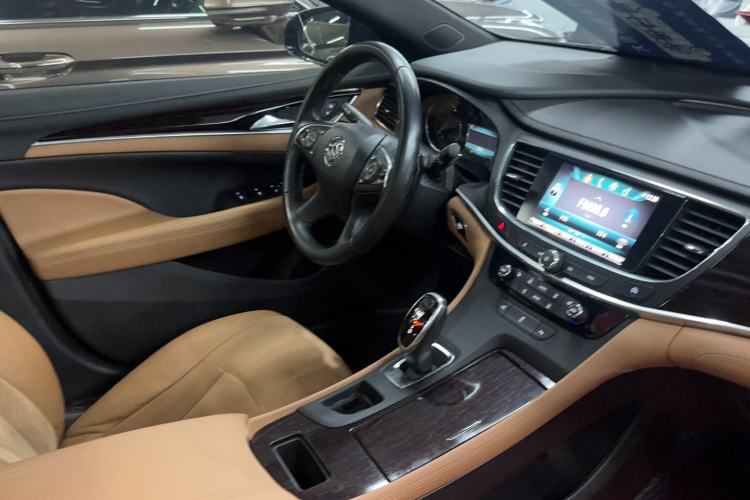 Used Buick LaCrosse 2018 28T Elite Edition Interior 1