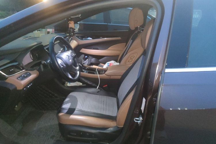 Used Buick LaCrosse 2018 28T Luxury Model Left Front Seat
