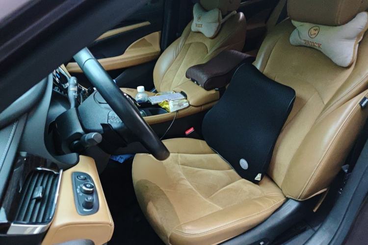 Used Buick LaCrosse 2018 28T Luxury Model Left Front Seat