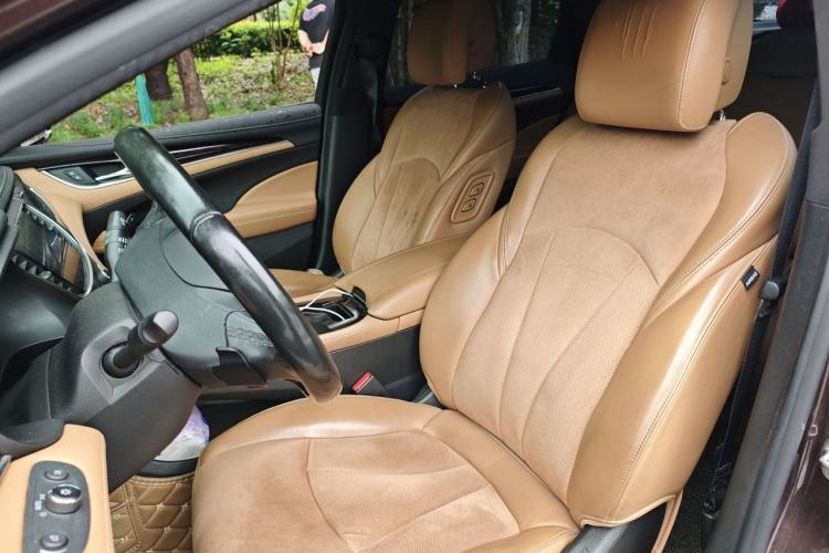 Used Buick LaCrosse 2018 28T Luxury Model Left Front Seat