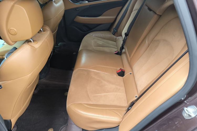 Used Buick LaCrosse 2018 28T Luxury Model Left Rear Seat