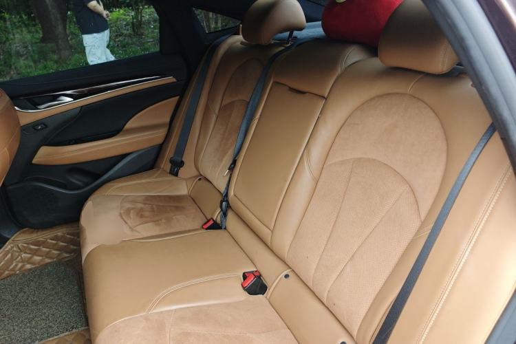 Used Buick LaCrosse 2018 28T Luxury Model Left Rear Seat