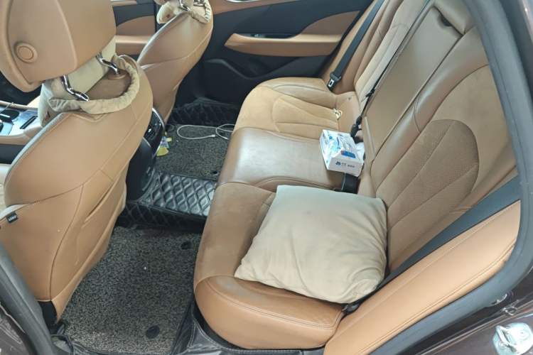 Used Buick LaCrosse 2018 28T Elite Edition Left Rear Seat