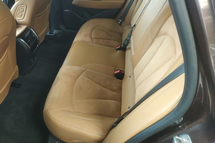 Used Buick LaCrosse 2018 20T Luxury Model Left Rear Seat