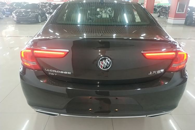 Used Buick LaCrosse 2018 28T Elite Edition Rear