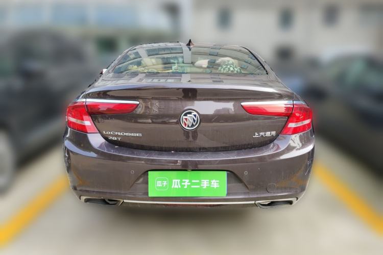 Used Buick LaCrosse 2018 28T Luxury Model Rear