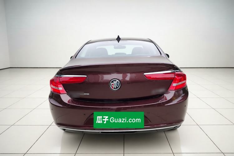 Used Buick LaCrosse 2018 20T Elite Edition Rear