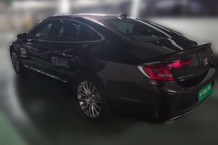 Used Buick LaCrosse 2018 28T Luxury Model Rear Left 45 Deg