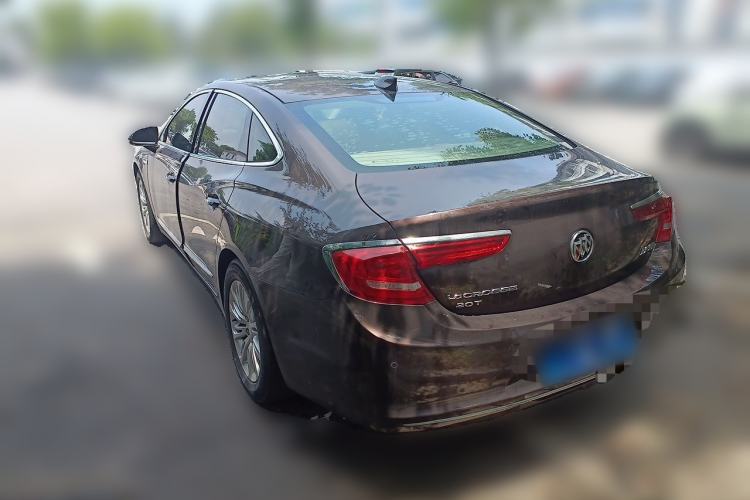Used Buick LaCrosse 2018 20T Elite Edition Rear Left 45 Deg