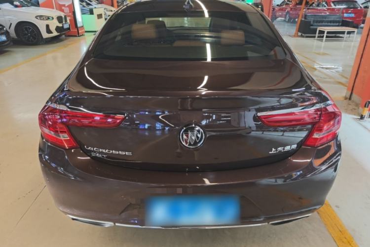 Used Buick LaCrosse 2018 28T Elite Edition Rear