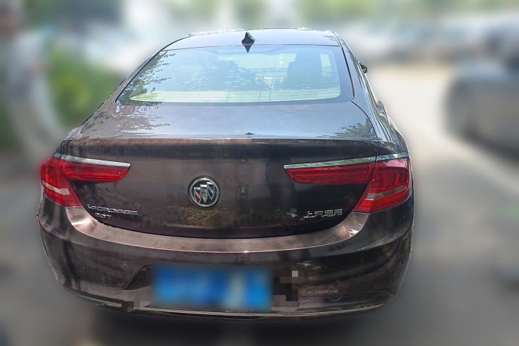 Used Buick LaCrosse 2018 20T Elite Edition Rear