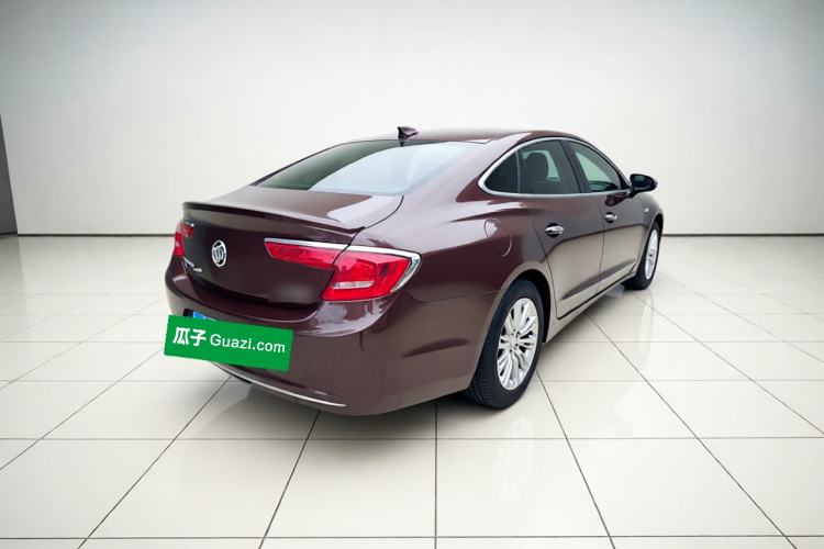 Used Buick LaCrosse 2018 20T Elite Edition Rear Right 45 Deg