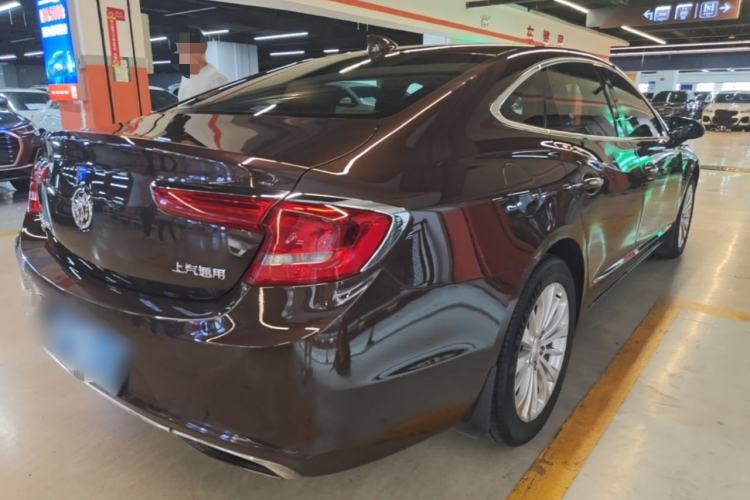 Used Buick LaCrosse 2018 28T Elite Edition Rear Right 45 Deg