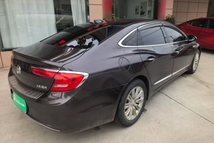 Used Buick LaCrosse 2018 20T Elite Edition Rear Right 45 Deg