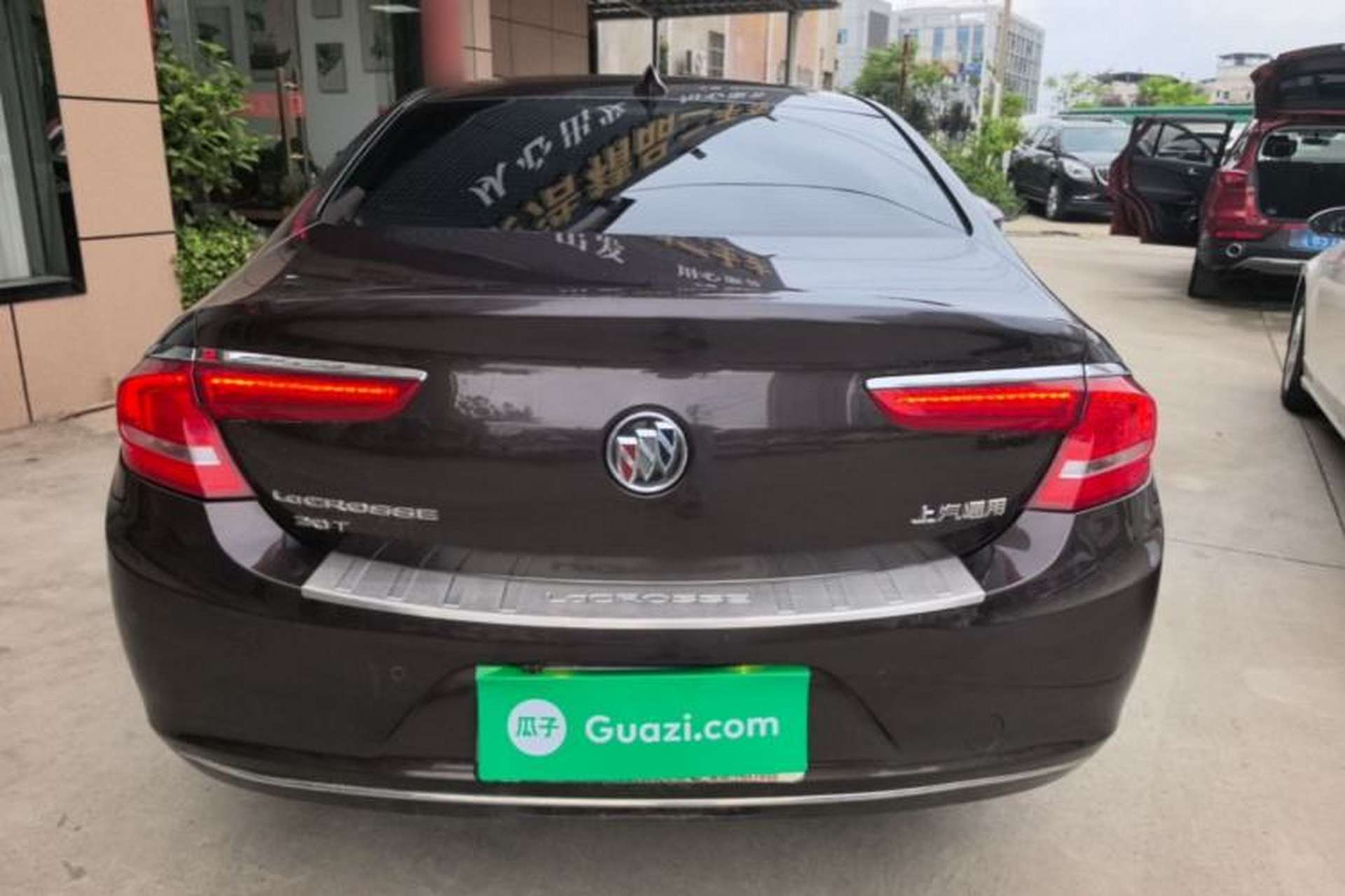 Used Buick LaCrosse 2018 20T Elite Edition Rear