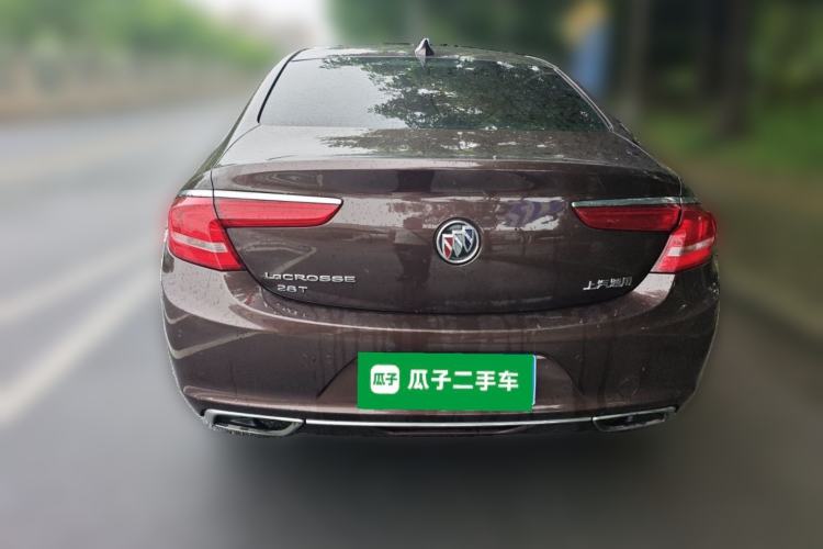 Used Buick LaCrosse 2018 28T Luxury Model Rear
