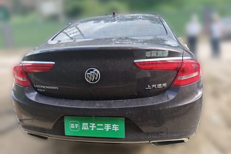Used Buick LaCrosse 2018 28T Luxury Model Rear