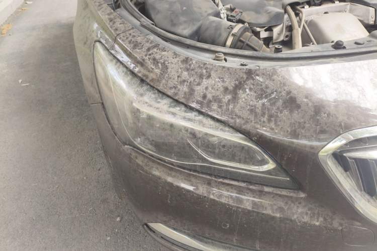 Used Buick LaCrosse 2018 28T Elite Edition Right Front Headlight