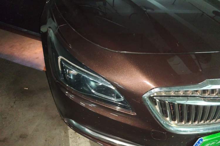 Used Buick LaCrosse 2018 20T Elite Edition Right Front Headlight