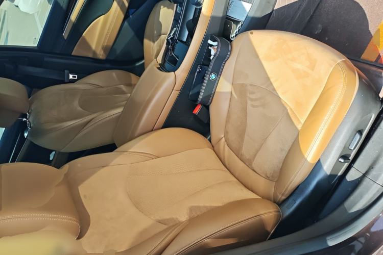Used Buick LaCrosse 2018 28T Elite Edition Right Front Seat