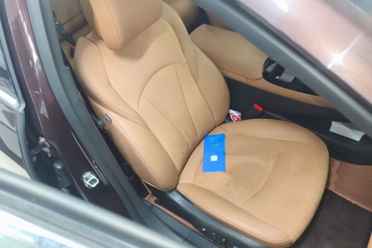 Used Buick LaCrosse 2018 28T Luxury Model Right Front Seat