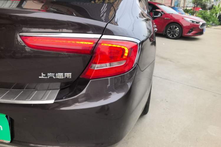 Used Buick LaCrosse 2018 20T Elite Edition Right Rear Taillight