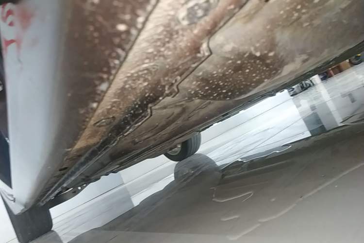 Used Buick LaCrosse 2018 28T Elite Edition Right Side Sill