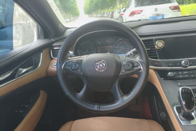 Used Buick LaCrosse 2018 28T Elite Edition Steering Wheel