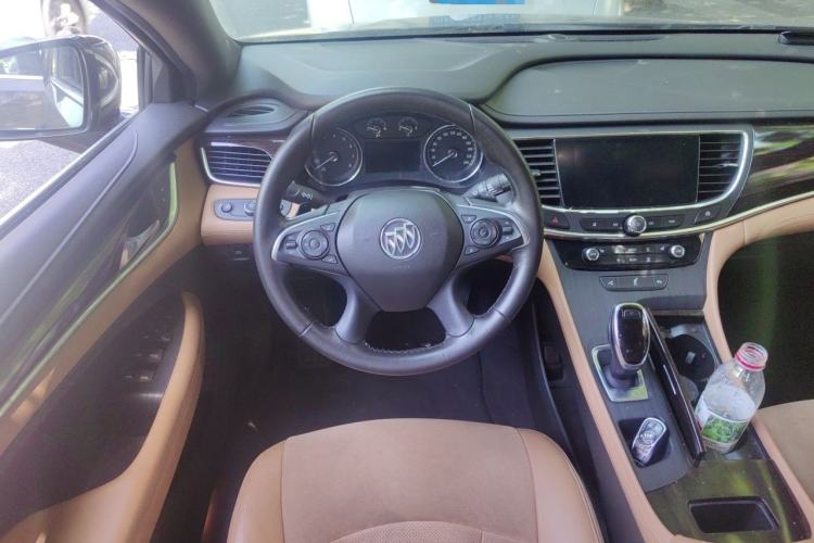 Used Buick LaCrosse 2018 28T Elite Edition Steering Wheel