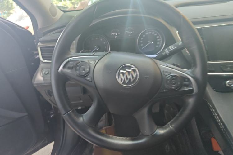 Used Buick LaCrosse 2018 20T Elite Edition Steering Wheel