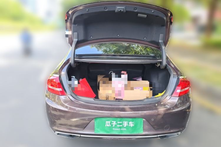 Used Buick LaCrosse 2018 28T Luxury Model Trunk