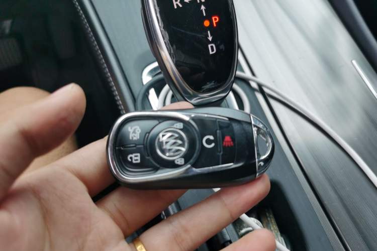 Used Buick LaCrosse 2018 20T Elite Edition Vehicle Key