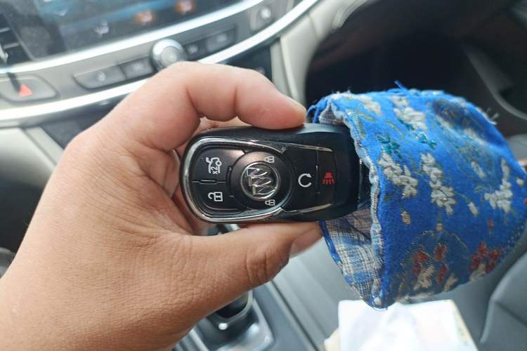 Used Buick LaCrosse 2018 20T Elite Edition Vehicle Key