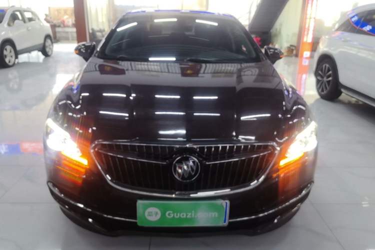 Used Buick LaCrosse 2018 20T Elite Edition Front