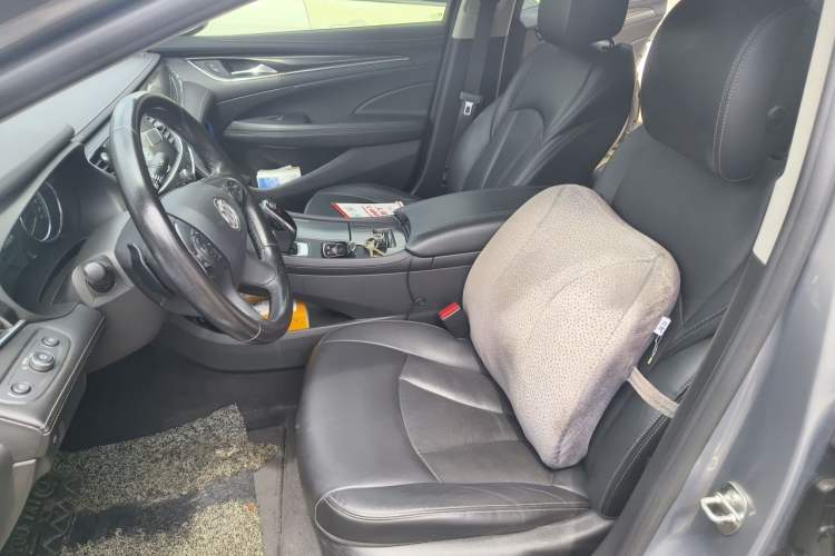 Used Buick LaCrosse 2018 20T Elite Edition Left Front Seat